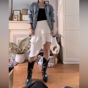 H&M White Asymmetrical Skirt Size 4